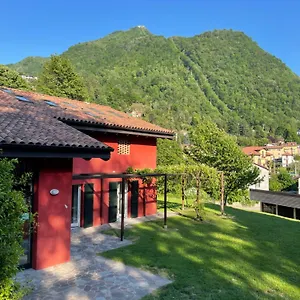  Hostel Casa Rossa Italy